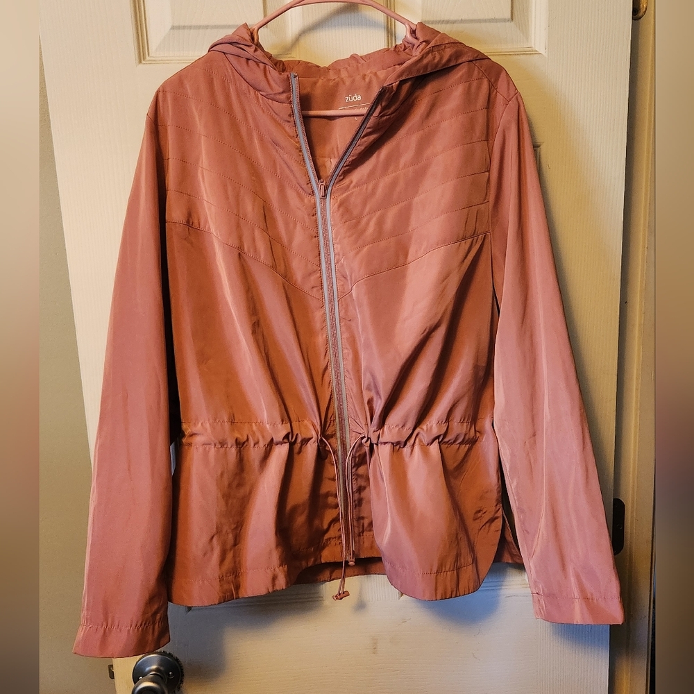 Zuda Womens Size Large Lightweight Athletic Jacket